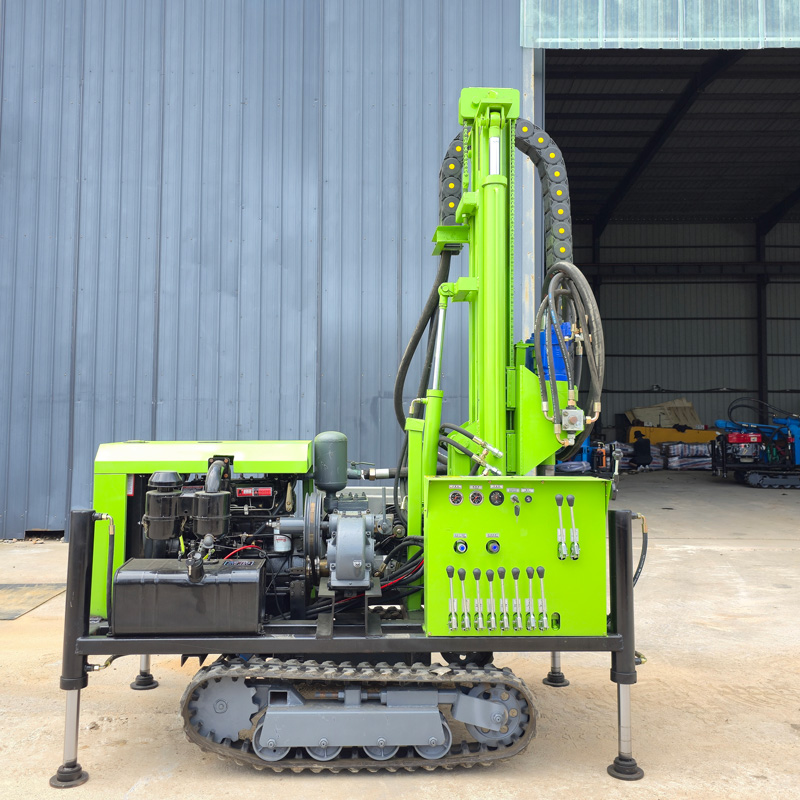 WR220SE мини-гусеничная буровая установка для водяных скважин — общий вид